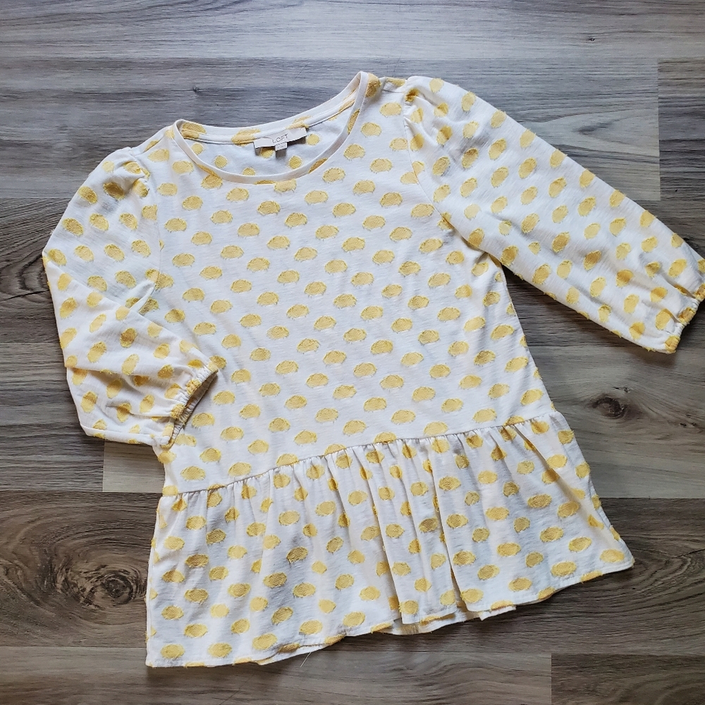 Women's LOFT clip dot‎ peplum blouse. Medium. Like new. Polka dots yellow white